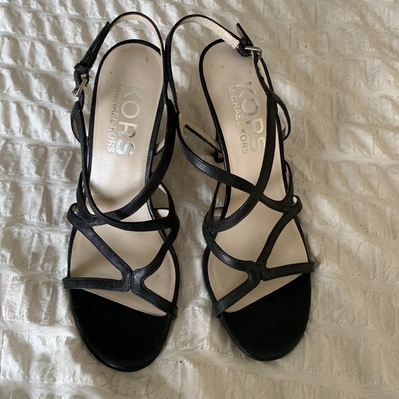 Kors Michael Kors black strap high heels size 7.5 - Picture 11 of 12
